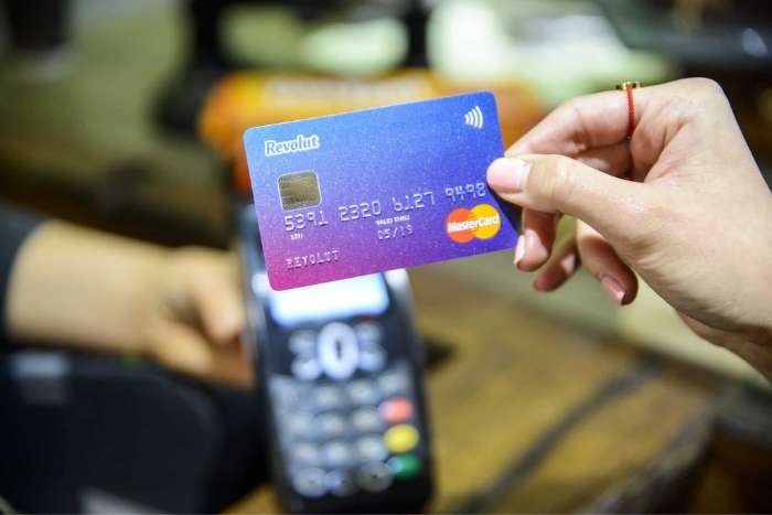 Carte Revolut, carte bancaire sans frais au Cambodge