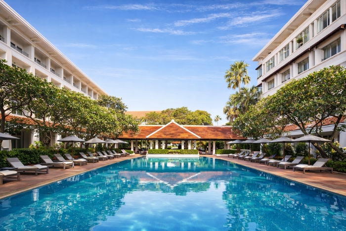 Une parenthèse de calme et de raffinement au Raffles Le Royal Cambodge