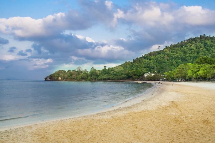 Profitez la météo Cambodge octobre aux plages de Kep