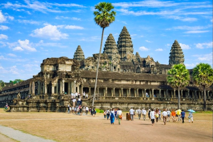 Moments de partage lors d’un voyage en famille au Nord-Ouest du Cambodge