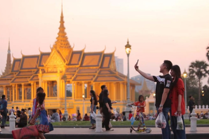 Phnom Penh authentique – Pagodes, marchés et fleuve