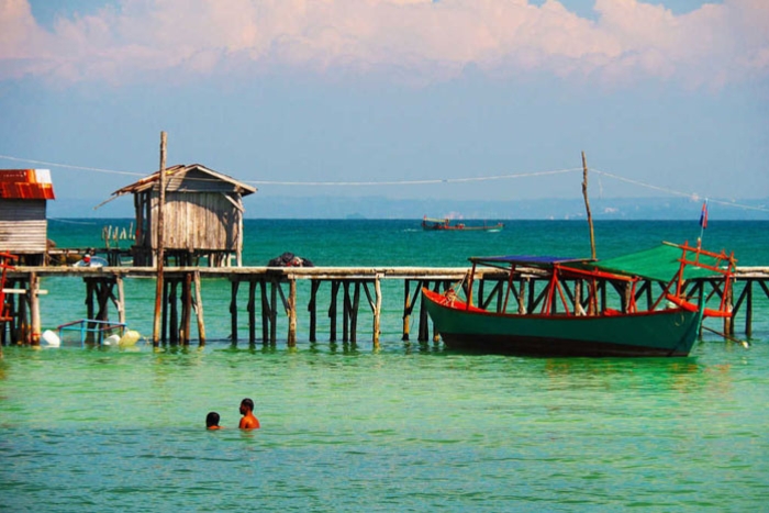 Détente sur les plages de Sihanoukville