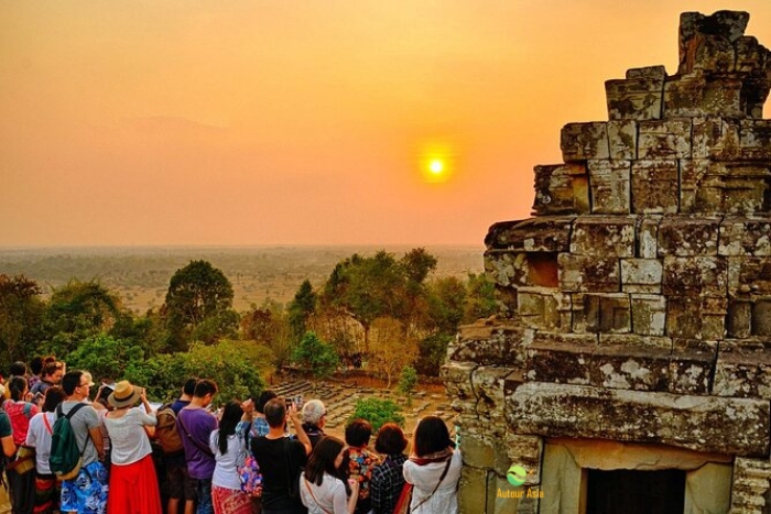 Admirez le coucher de soleil sur Siem Reap