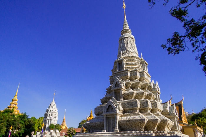 Visitez la Pagode d'Argent (Silver Pagoda) pendant 3 jours à Phnom Penh