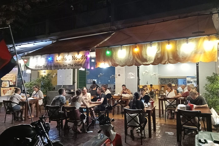 David's Restaurant Homemade Noodles - Resto Phnom Penh