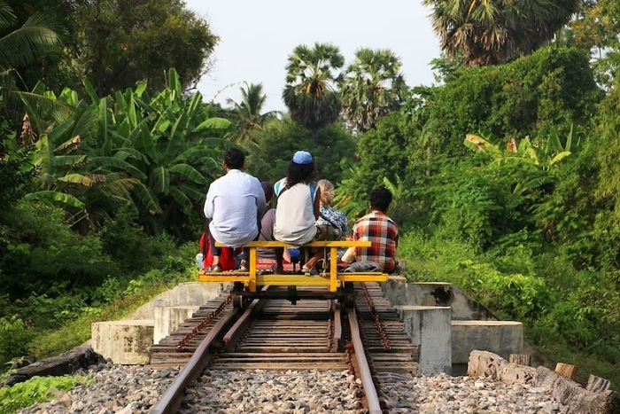 Le Cambodge est-il sûr pour les enfants ? Guide de sécurité pour les voyages en famille  Le Cambodge est-il sûr pour les enfants ?  Circulation, principaux sujets concernant la sécurité des voyages en famille au Cambodge  Moustiques et maladies tropicales  Voyager au Cambodge avec des enfants  Où aller au Cambodge avec des enfants ?  Sécurité des voyages en famille au Cambodge