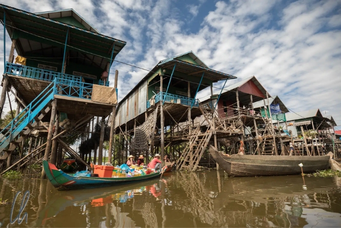 Explorez le village‎ flottant de‎ Kampong Khleang dans votre voyage Siem Reap janvier