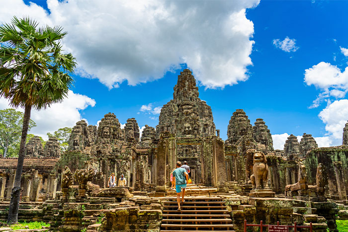 Le temple d'Angkor Thom dans le site d'angkor 