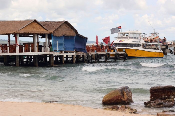 Un moment de détent à la plage d’Ochheuteal dans l'itinéraire Sihanoukville 5 jours