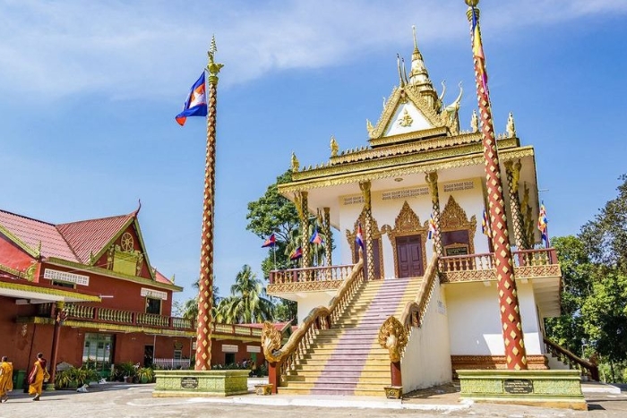 La pagode Wat Leu, un excellent point de vue sur la ville &agrave; d&eacute;couvrir en visitant Sihanoukville