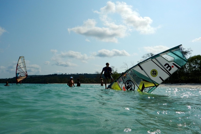 La planche à voile, une activité intéressante à Koh Rong