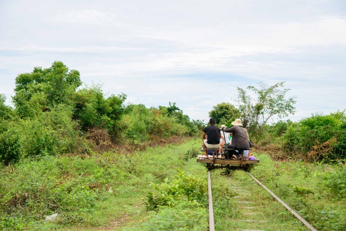 Que faire pendant 7 jours au Cambodge ? Essayez le train en bambou