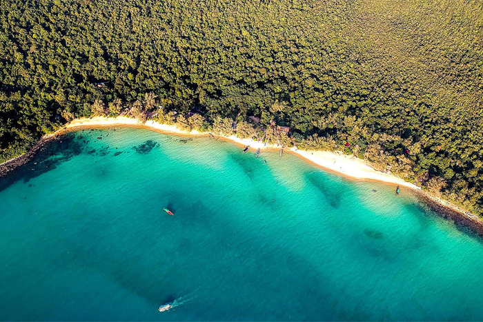 Koh Rong Samloem - Plage tranquille parfaite pour voyageuse seule au Cambodge
