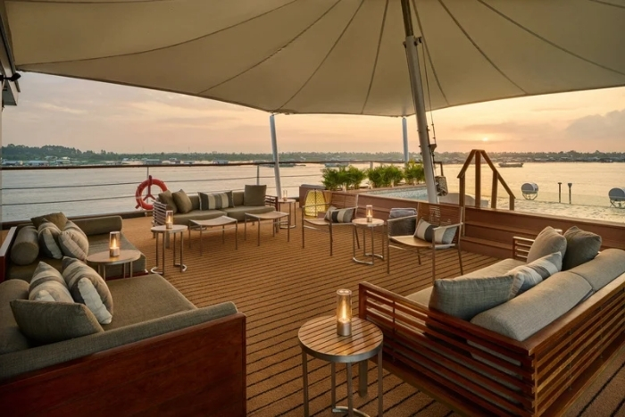 Croisi&egrave;re priv&eacute;e sur le Tonl&eacute; Sap