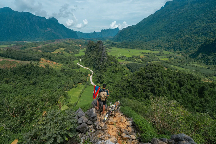 Vang Vieng - Escapade entre montagnes et rivières