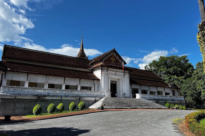 Explorez le Royal Palace Museum, un joyau culturel à ne pas manquer lors de votre circuit 3 semaines Laos.