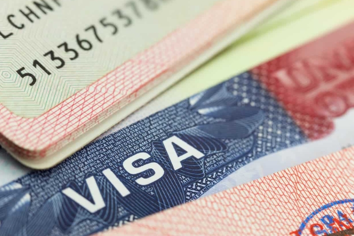 Vérifiez vos papiers d'identité avant le voyage 1 mois au Laos