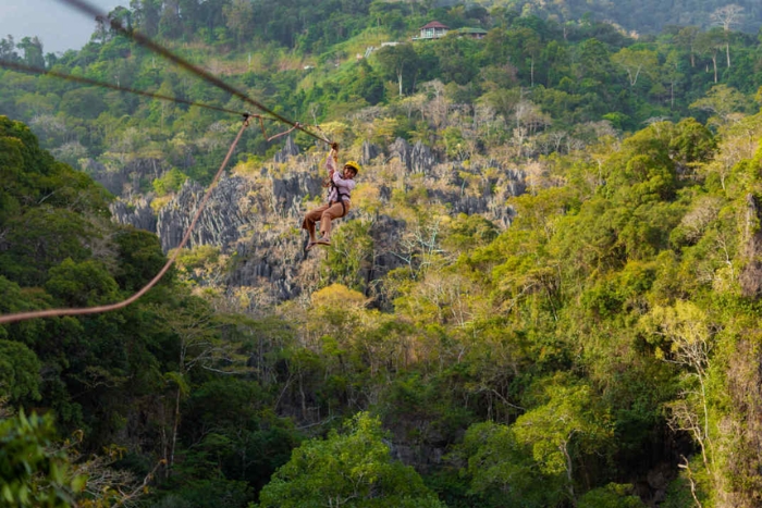 Essayer le tyrolienne - Une expérience passionnante pour les amateurs d'aventure