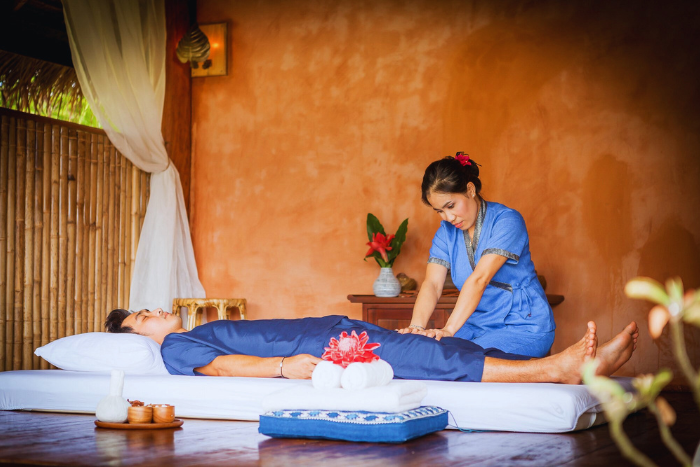 Massage laotien - un des laos incontournables