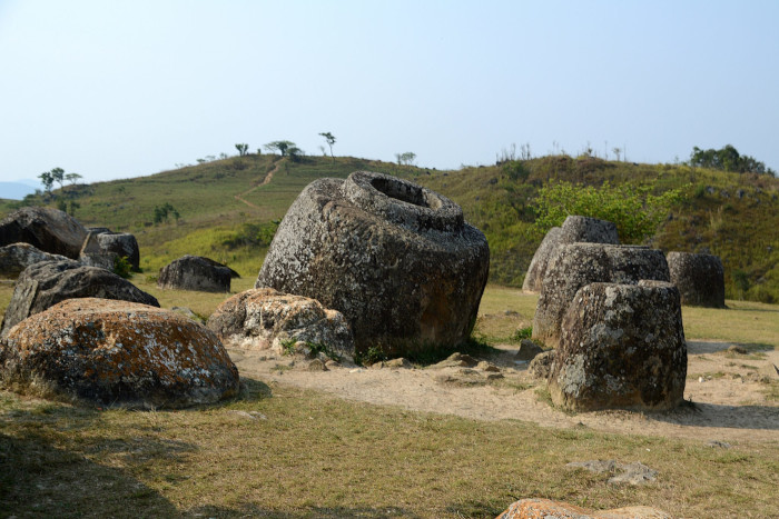 Province de Xiang Khuang : Berceau de la mystérieuse Plaine des Jarres dans le Centre du Laos.