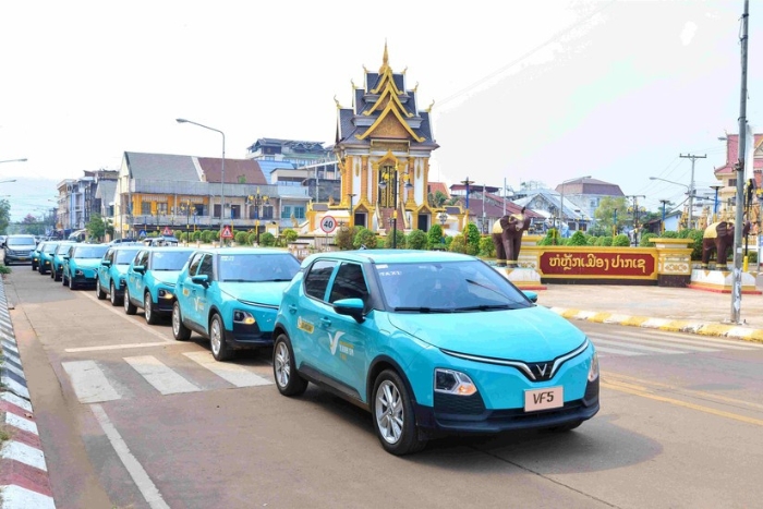 Comment se déplacer à Champasak Laos ? Xanh SM Taxi - taxi électrique