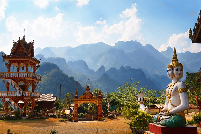 Laos est un choix parfait pour touristes avec des œuvres architecturales célèbres