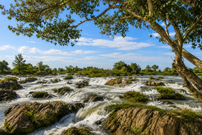 Entre puissance et beaut&eacute; sauvage aux chutes de Li Phi &agrave; Don Khong