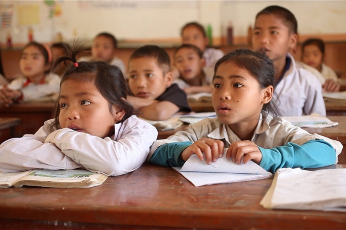 Le français est largement parlé au Laos, après le lao et l'anglais.