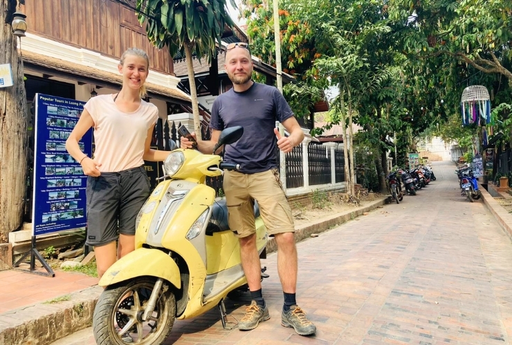 En moto à Luang Prabang