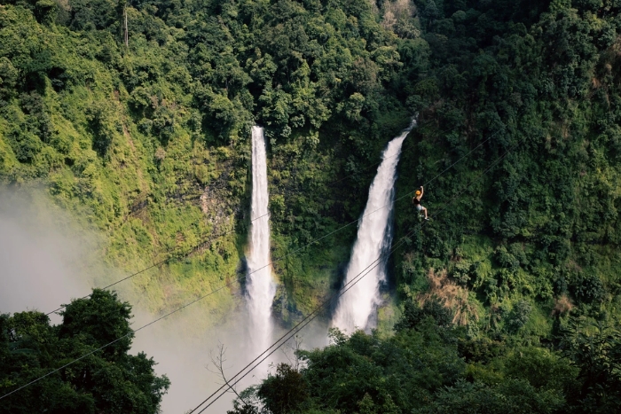 Les chutes de Tad Fane, une pittoresque paire de cascades jumelles