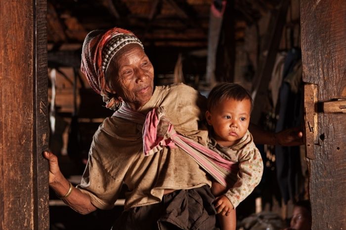 En traversant les villages ethniques, vous découvrez un Laos rural où les traditions se transmettent encore de génération en génération