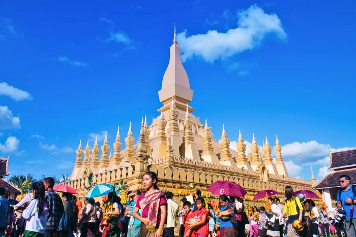Choisir une tenue décente en visite