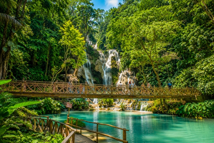 Les eaux turquoise des cascades de Kuang Si