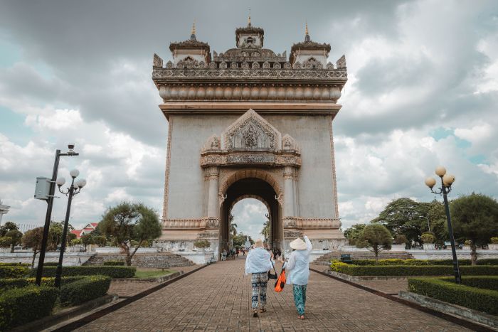 Connaître les réglementations sur le bagage en avion au Laos pour profiter d'un voyage mémorable (photo : Vientiane)