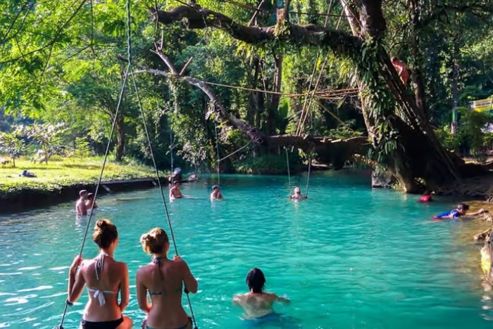 Blue Lagoon, Vang Vieng est un lieu de loisirs abordable pour toute la famille au Laos