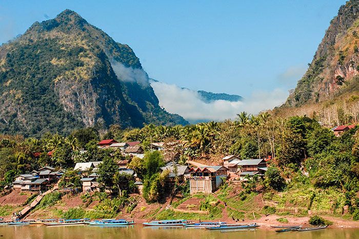 Visiter les villages ethniques à Nong Khiaw au Laos en septembre