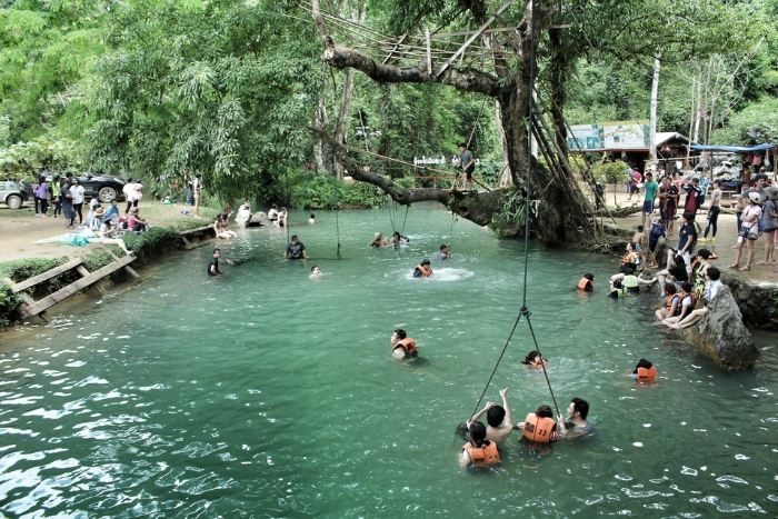 circuit au Laos en famille