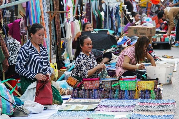 Un voyage au Laos devient une aventure familiale riche en souvenirs inoubliables