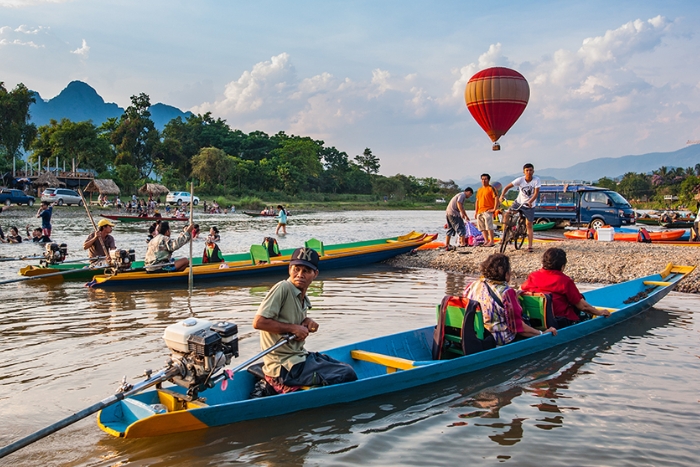 Pourquoi choisir de voyager à Vang Vieng en novembre