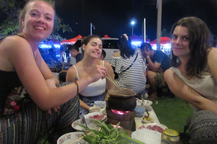 Déguster la cuisine incontournable entre filles en week-end à Vientiane ? 