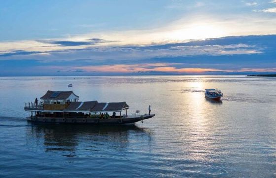 Que Voir à Siem Reap? Une Journée D’explorer Le Lac Tonlé Sap Au Cambogde