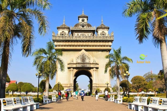Le Patuxai, monument emblématique de Vientiane