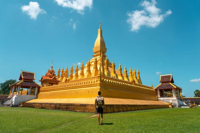 Découvrir le Pha That Luang en famille