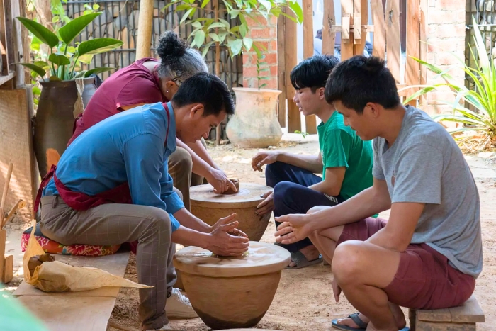 Village de poterie Ban Chan