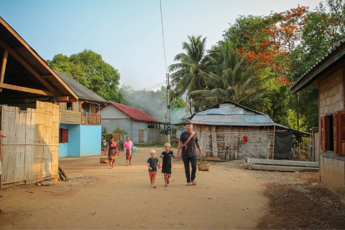 Petite randonnée authentique à Ban Long Lao – Voyager seule femme en janvier au Laos