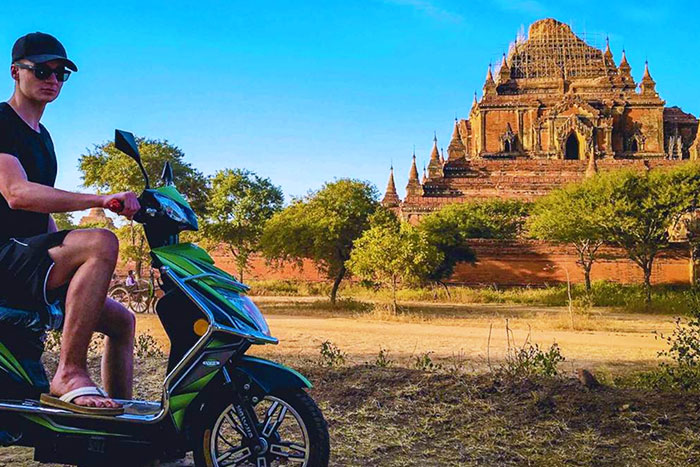 Voir Bagan en vélo électrique