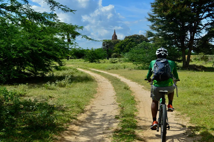 Saison chaude à Bagan