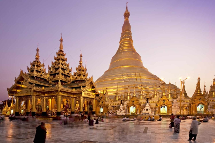 Pagode Shwedagon à Rangoon