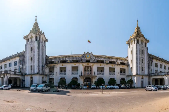 Gare ferroviaire de Rangoon