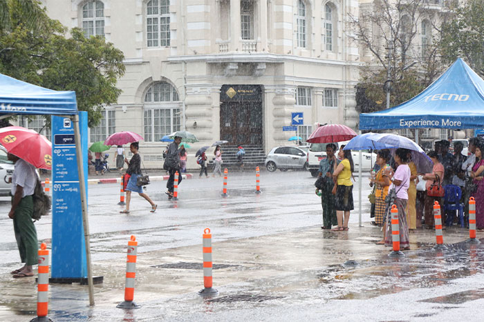 Saison des pluies à Rangoon 